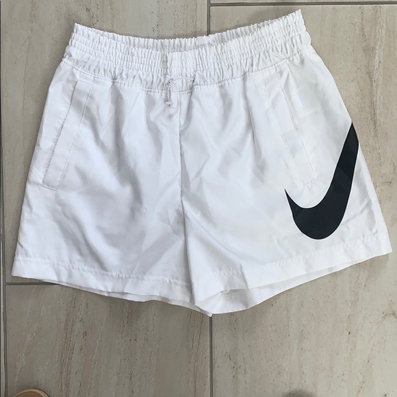 nike women's drawstring shorts